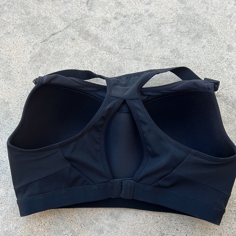 Victoria Sport Incredible Lightweight Bra 34ddd Gem